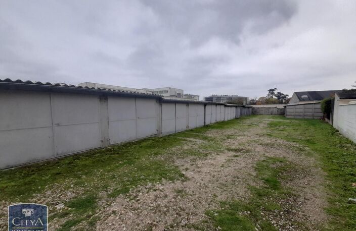 Vente garage   Châteauroux (36000) — photo 2