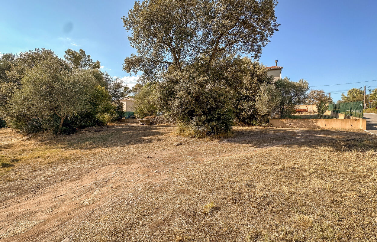 terrain  pièces 500 m2 à vendre à Pierrefeu-du-Var (83390)