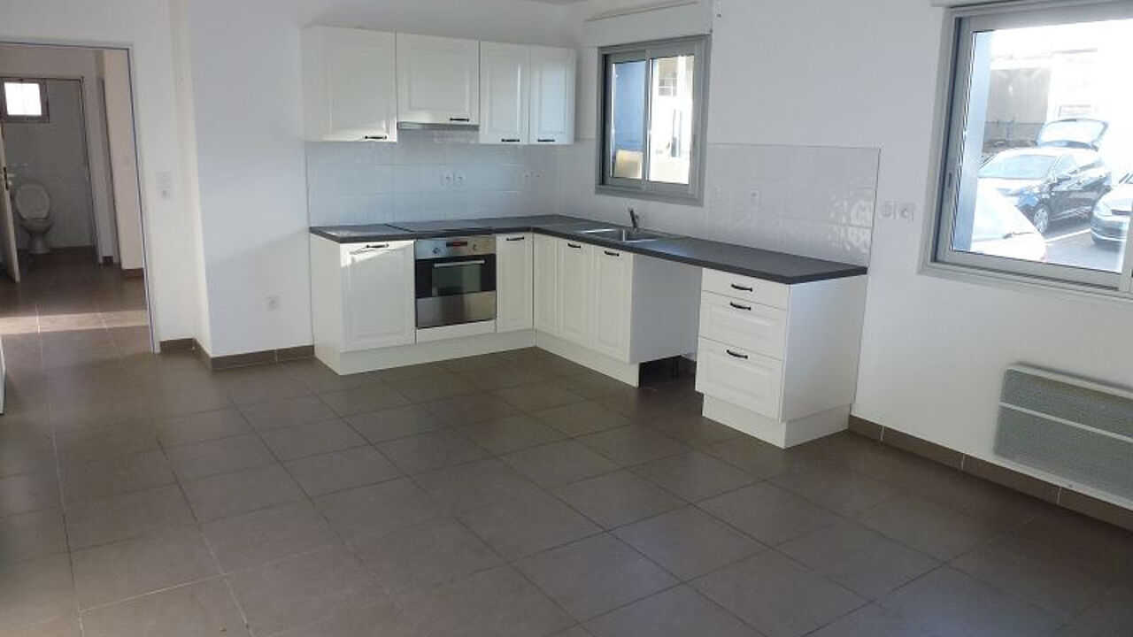 appartement 3 pièces 74 m2 à louer à Clermont-l'Hérault (34800)