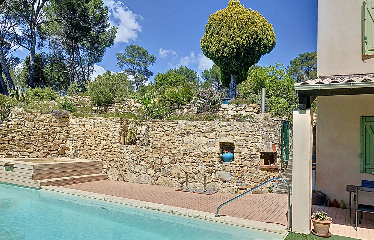 maison 9 pièces 264 m2 à vendre à Le Castellet (83330)