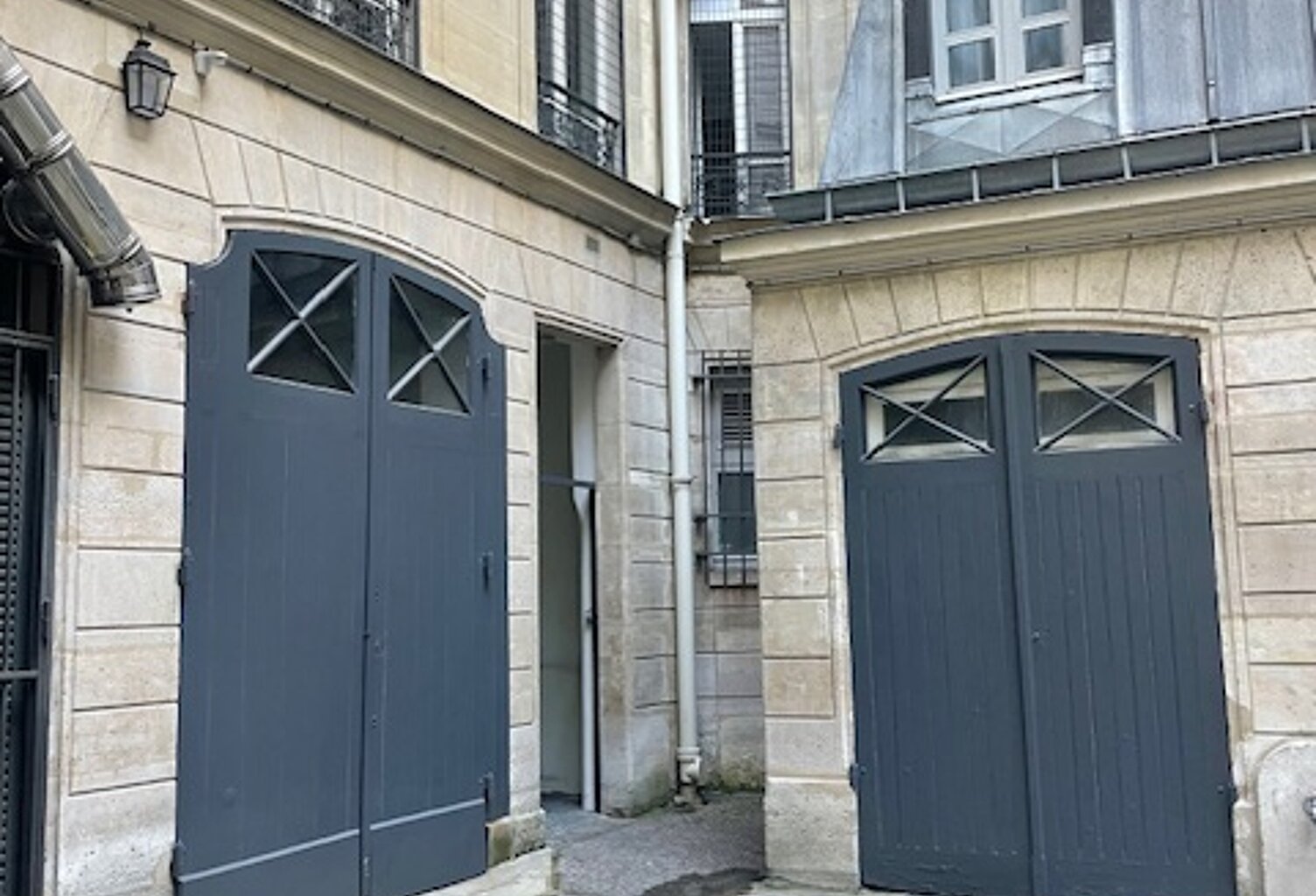 Vente appartement 1 pièce 9 m² Paris 8 (75008) — photo 1