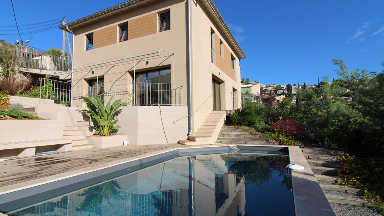 maison 5 pièces 135 m2 à vendre à Hyères (83400)