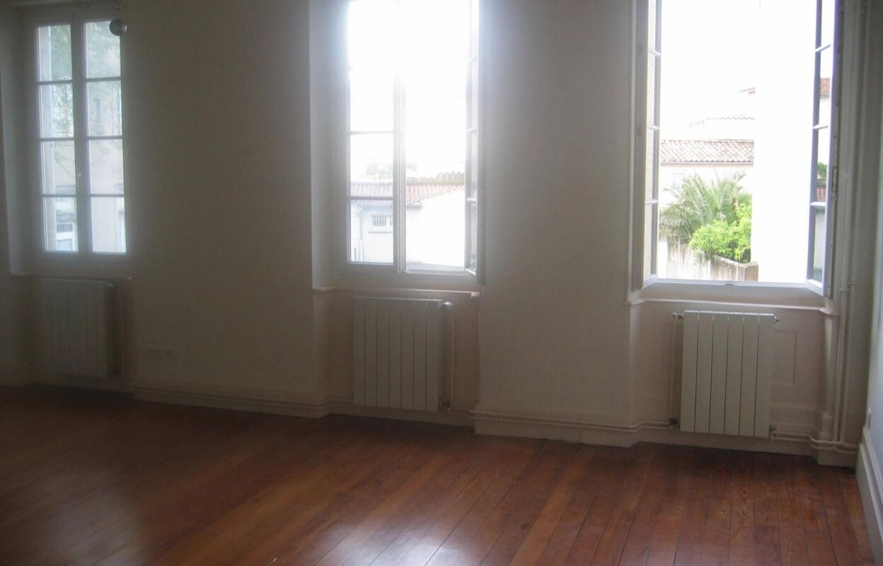 appartement 3 pièces 72 m2 à louer à Castres (81100)