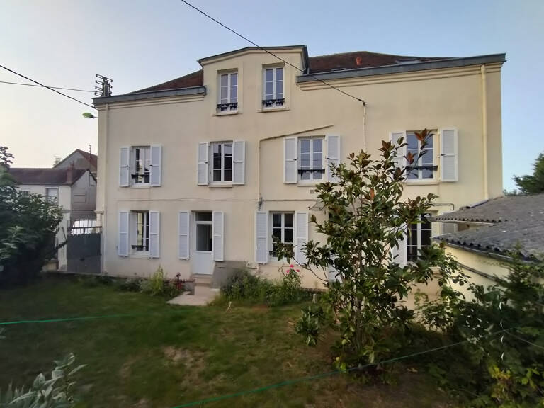 MAISON BOURGEOISE A SENS, CENTRE VILLE, 5 CHAMBRES, 229M2 TE — photo 1