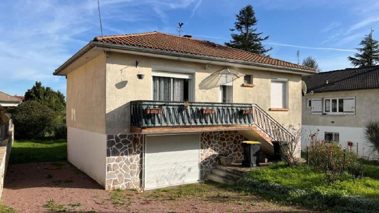 maison 3 pièces 71 m2 à vendre à Ruffec (16700)