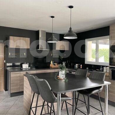 Maison 10 pièces 334990 €