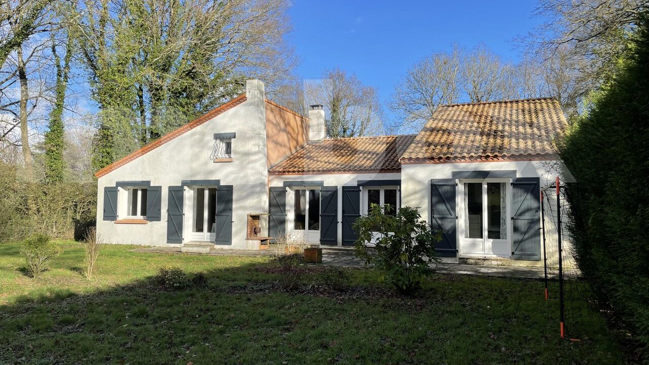 maison 6 pièces 119 m2 à vendre à Le Cellier (44850)