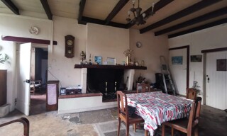 Maison 8 Pièces 233 m² à vendre à Croix-Chapeau (17220)