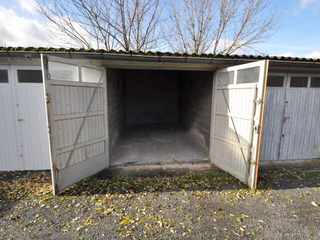 Garage La Maladrerie — photo du bien