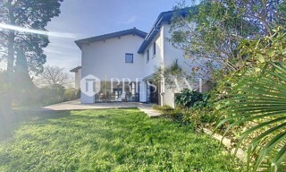 Maison 6 Pièces 175 m² à vendre à Saint-Jean-de-Luz (64500)