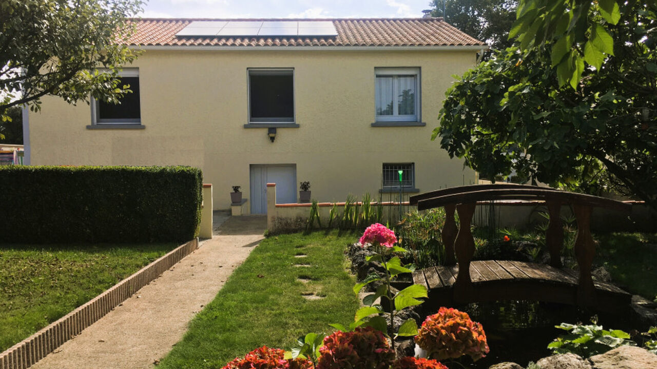 maison 5 pièces 96 m2 à vendre à Pouzauges (85700)