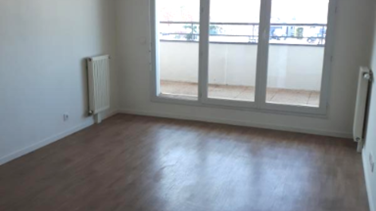 appartement 2 pièces 40 m2 à louer à Fleury-Mérogis (91700)