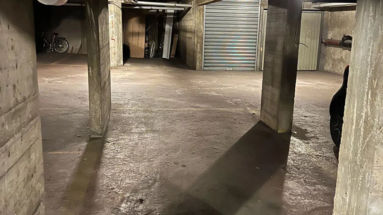 garage  pièces 12 m2 à vendre à Paris 19 (75019)