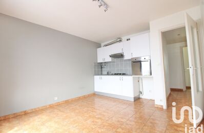 vente appartement 63 000 € à proximité de Saint-Laurent-de-Brèvedent (76700)