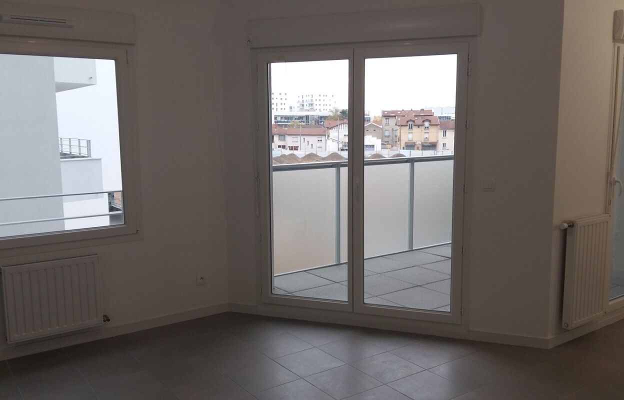 appartement 2 pièces 40 m2 à louer à Villeurbanne (69100)