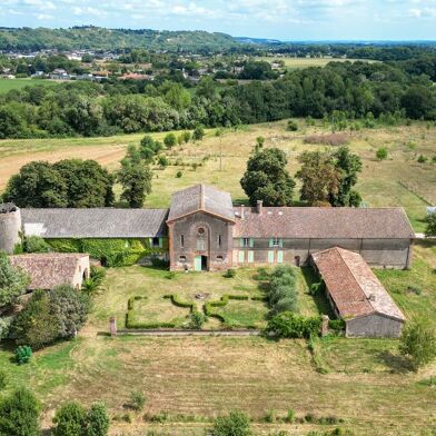 Maison 10 pièces 765000 €