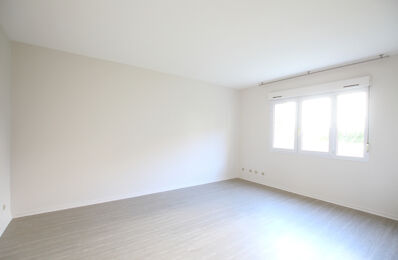 location appartement 730 € CC /mois à proximité de Tassin-la-Demi-Lune (69160)