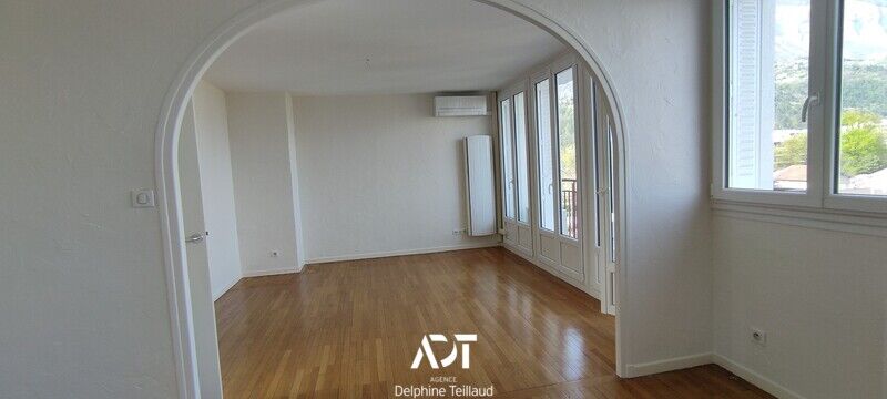 Appartement 4 pièces  à vendre Meylan 38240