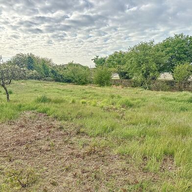 Terrain  44000 €