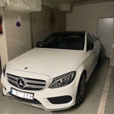 Garage  26000 €