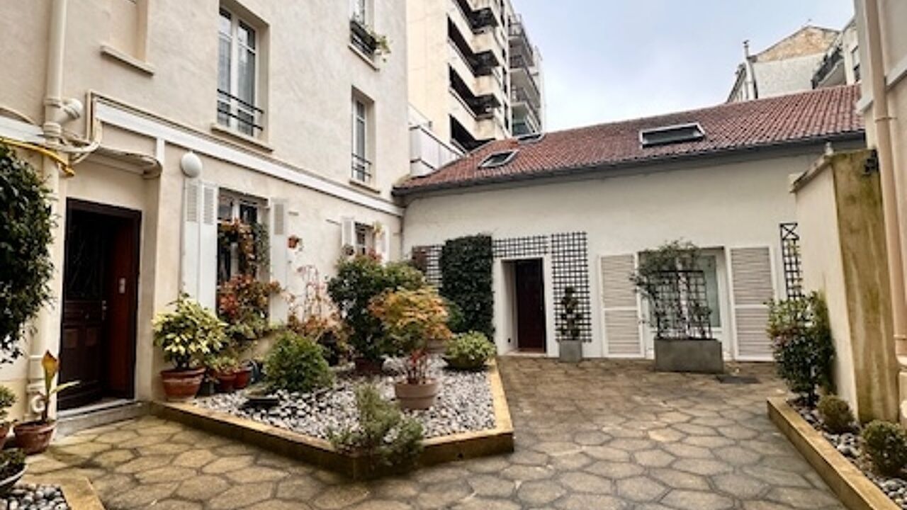 appartement 1 pièces 21 m2 à vendre à Paris 15 (75015)