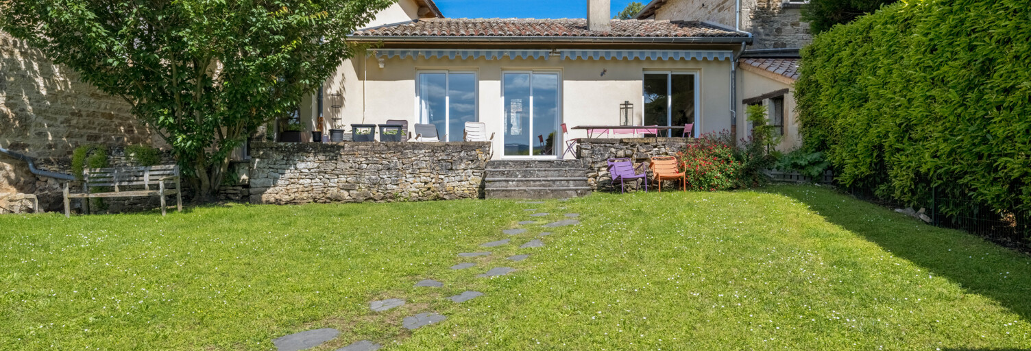 Maison 10 Pièces 350 m² à vendre à Pommiers (69480)