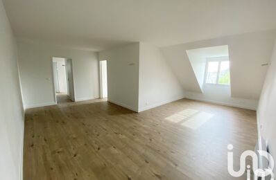 location appartement 1 288 € CC /mois à proximité de Vaux-le-Pénil (77000)