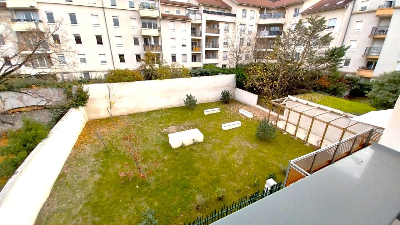 appartement 2 pièces 46 m2 à louer à Lyon 8 (69008)