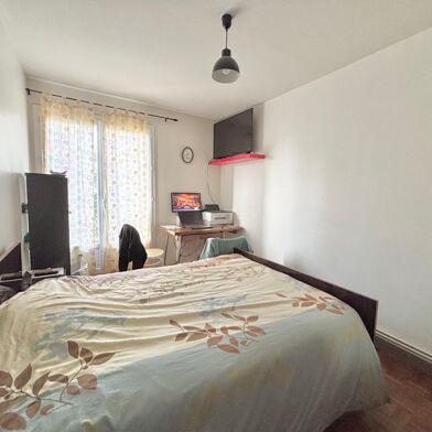 Appartement 4 pièces 99000 €