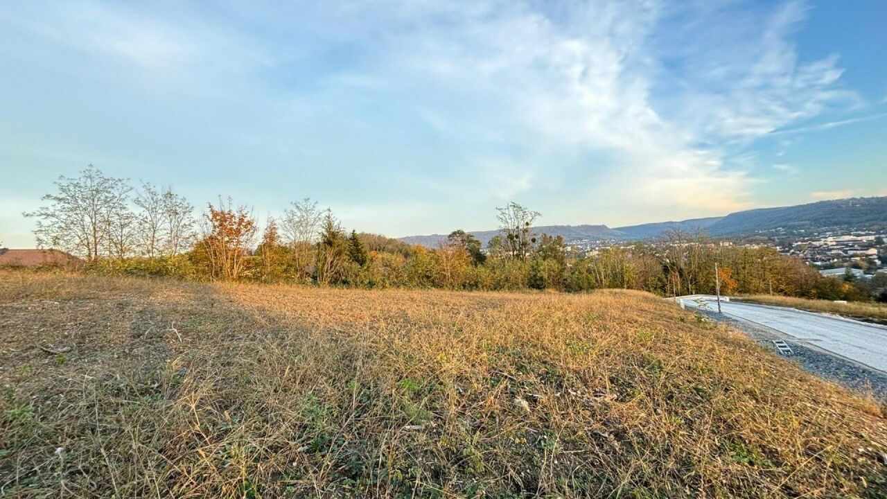 terrain  pièces 1166 m2 à vendre à Lons-le-Saunier (39000)