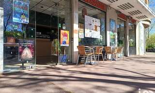 Commerce  130 m² à vendre à Suresnes (92150)