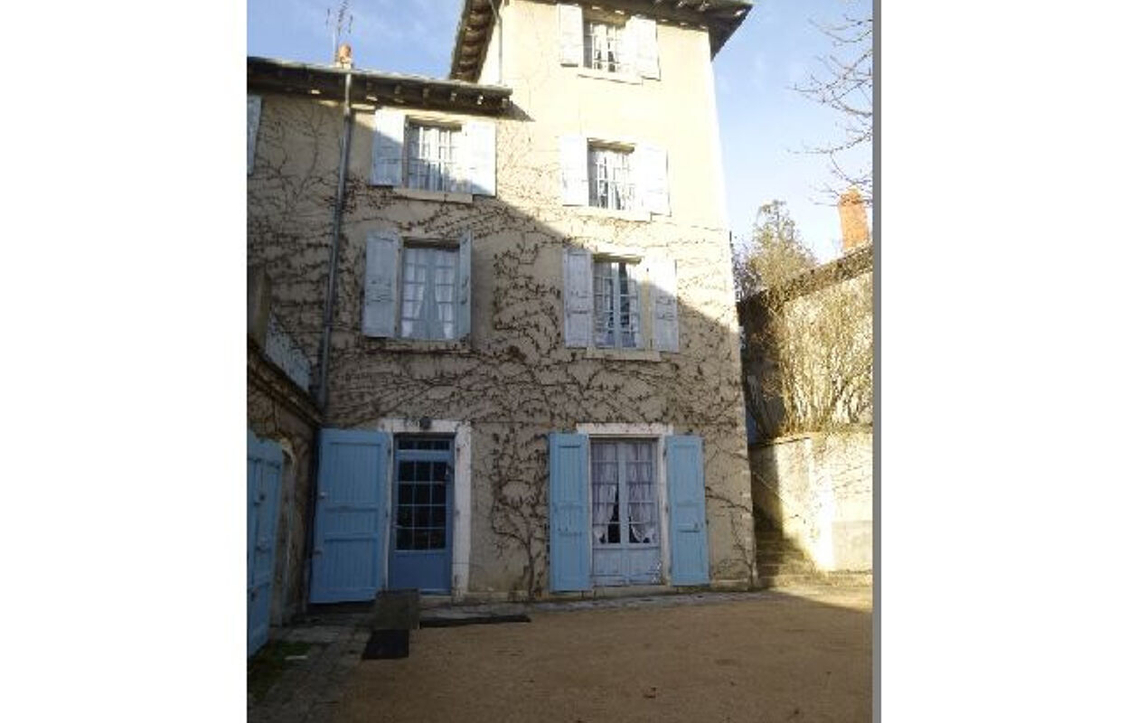 maison 6 pièces 143 m2 à louer à Lavoûte-sur-Loire (43800)