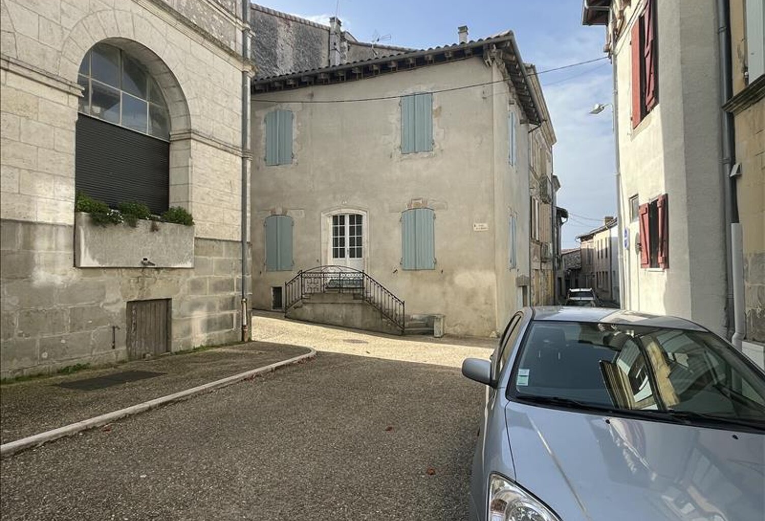 Maison de ville de 4 pièces principales — photo 1