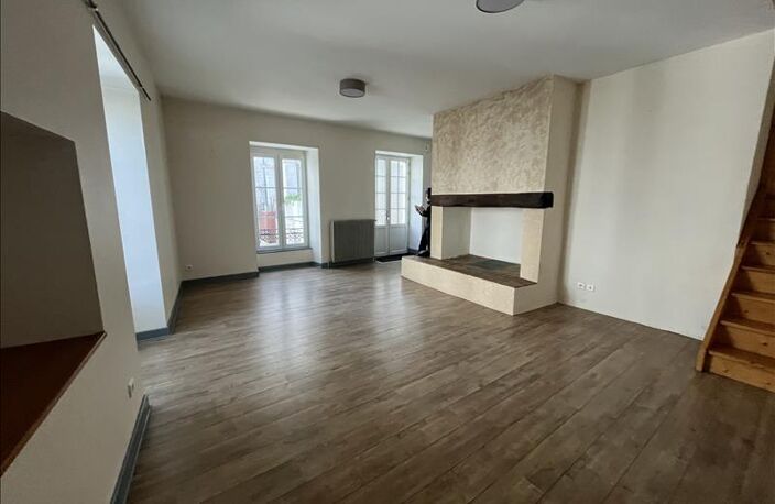 Maison de ville de 4 pièces principales — photo 2