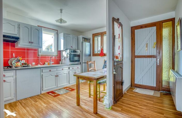 Vente maison 4 pièces 142 m² Eymet (24500) — photo 2