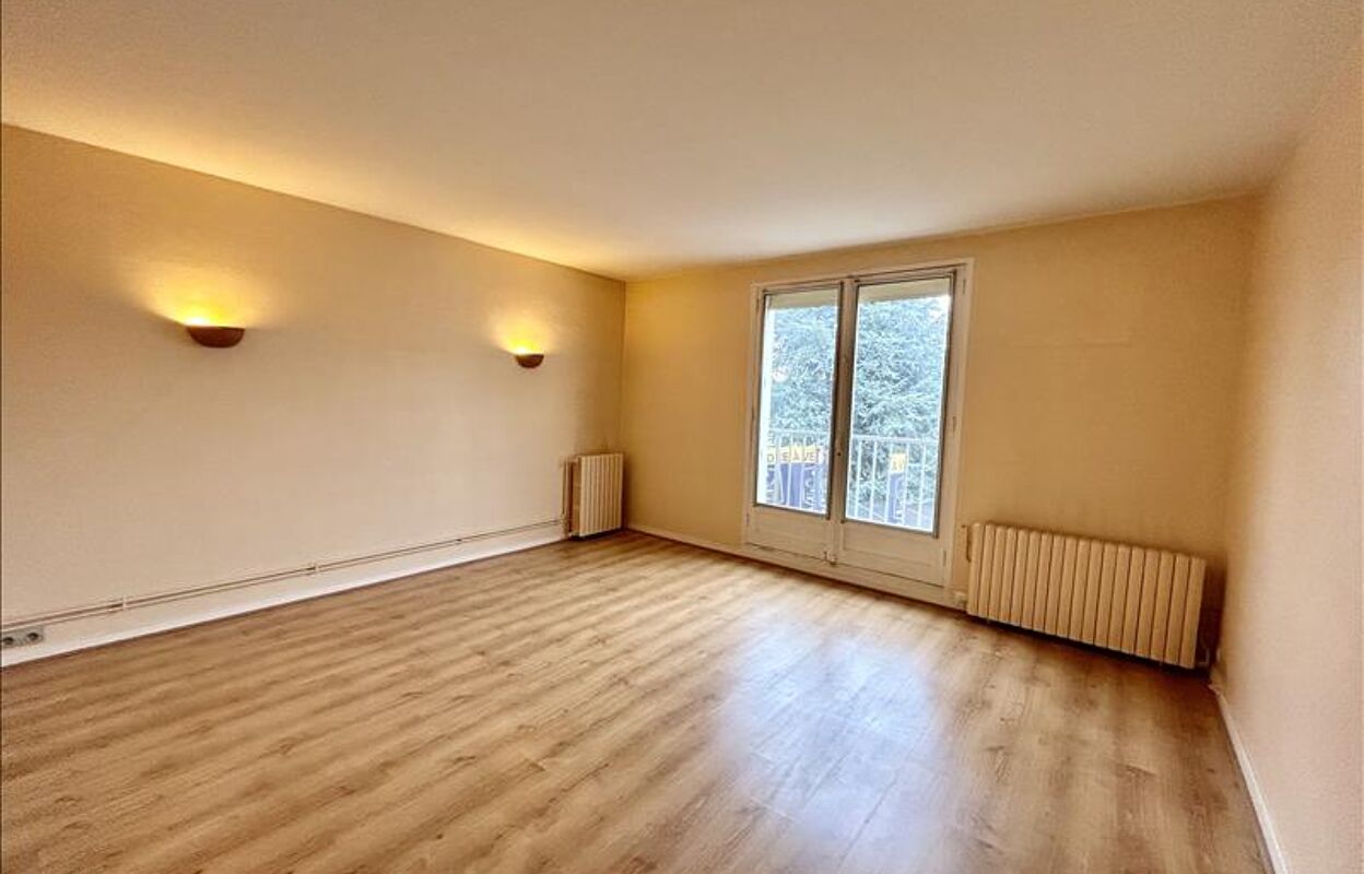 appartement 2 pièces 51 m2 à vendre à Châteauroux (36000)