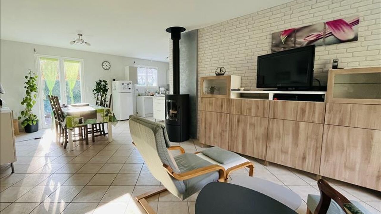 maison 4 pièces 82 m2 à vendre à Saumos (33680)