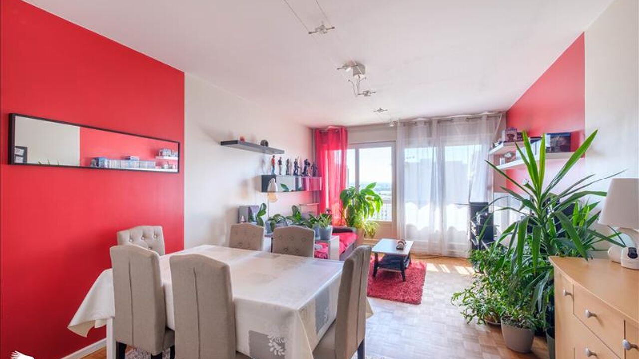 appartement 3 pièces 73 m2 à vendre à Bron (69500)