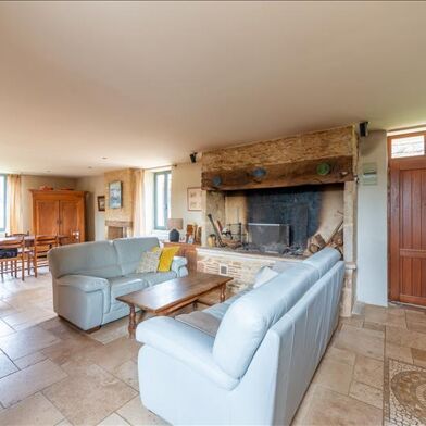 Maison 5 pièces 395500 €