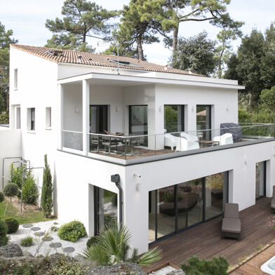 Maison 6 pièces 220 m²