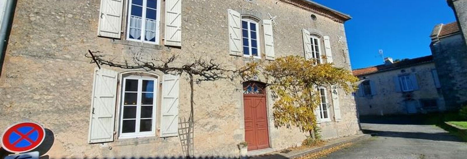 Maison 7 Pièces 228 m² à vendre à Deviat (16190)