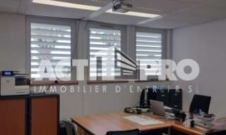 Bureau  170 m² à louer à Perpignan (66000)