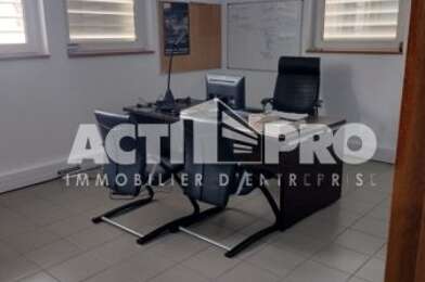 Bureau  2040 €