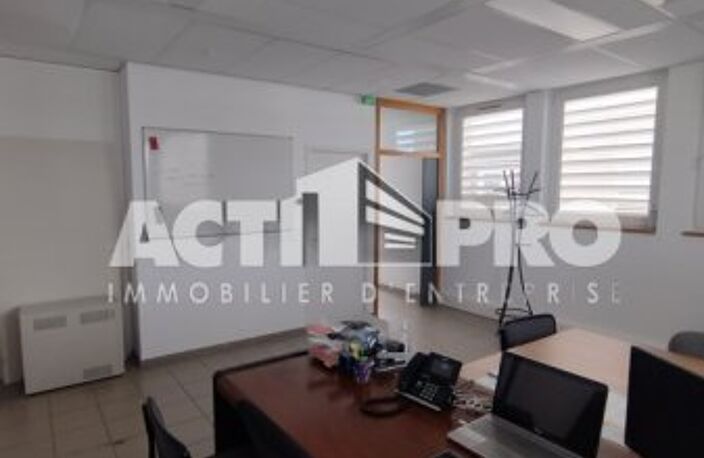 Bureaux à louer — photo 5