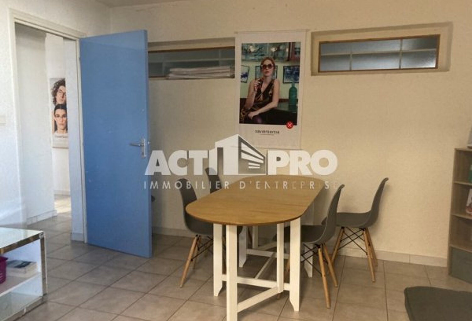 Bureaux à vendre — photo 1