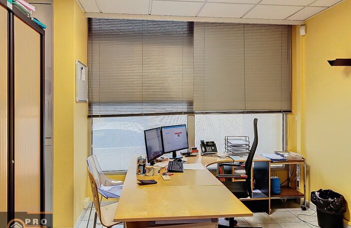 Bureau — photo 5