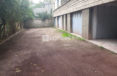 location garage 115 € CC /mois à proximité de Eyragues (13630)