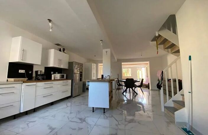 Maison/Villa 4 pièces — photo 2