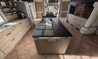 Maison 6 Pièces 300 m² à vendre à Arles (13104)