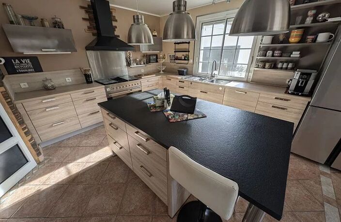 Maison/Villa 6 pièces — photo 2